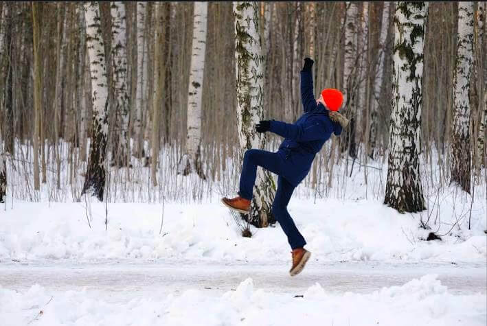 ¿Por qué es resbaladizo el hielo?