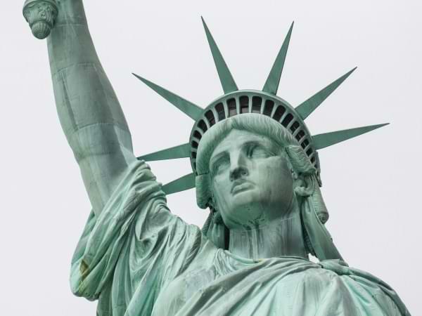 ¿Por qué el cobre se oxida y se vuelve de color verde? 2 Óxido verde de la Estatua de la Libertad
