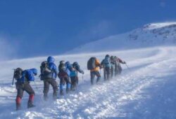 ¿Por qué hace más frío cuando subimos a lugares altos como las montañas?